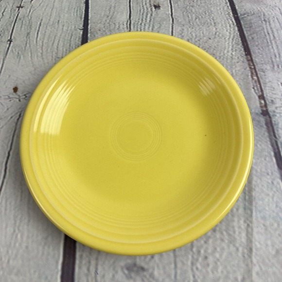 Fiestaware Salad Plate Fiesta Yellow 7 inch Dessert Plate 1998 Retired - Picture 1 of 5